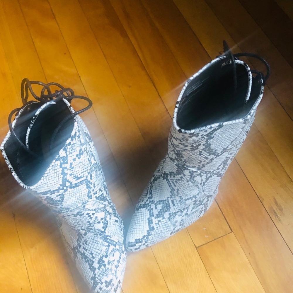Bootie - Picture 2 of 10